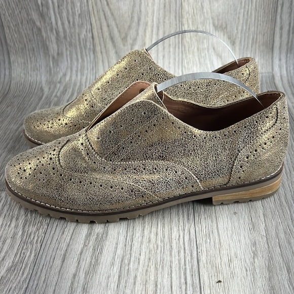 Carlton London Oxford Gold Metallic - Picture 5 of 13